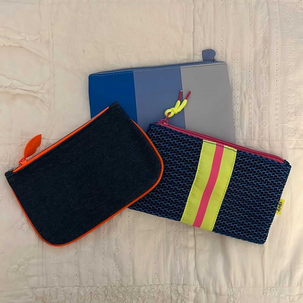 [Ipsy] Blue Makeup Pouch Bundle - image 1